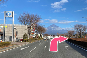 旧国道１号線（県道３９６号線）からお越しの方03