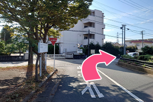 店舗北方面からの道順03